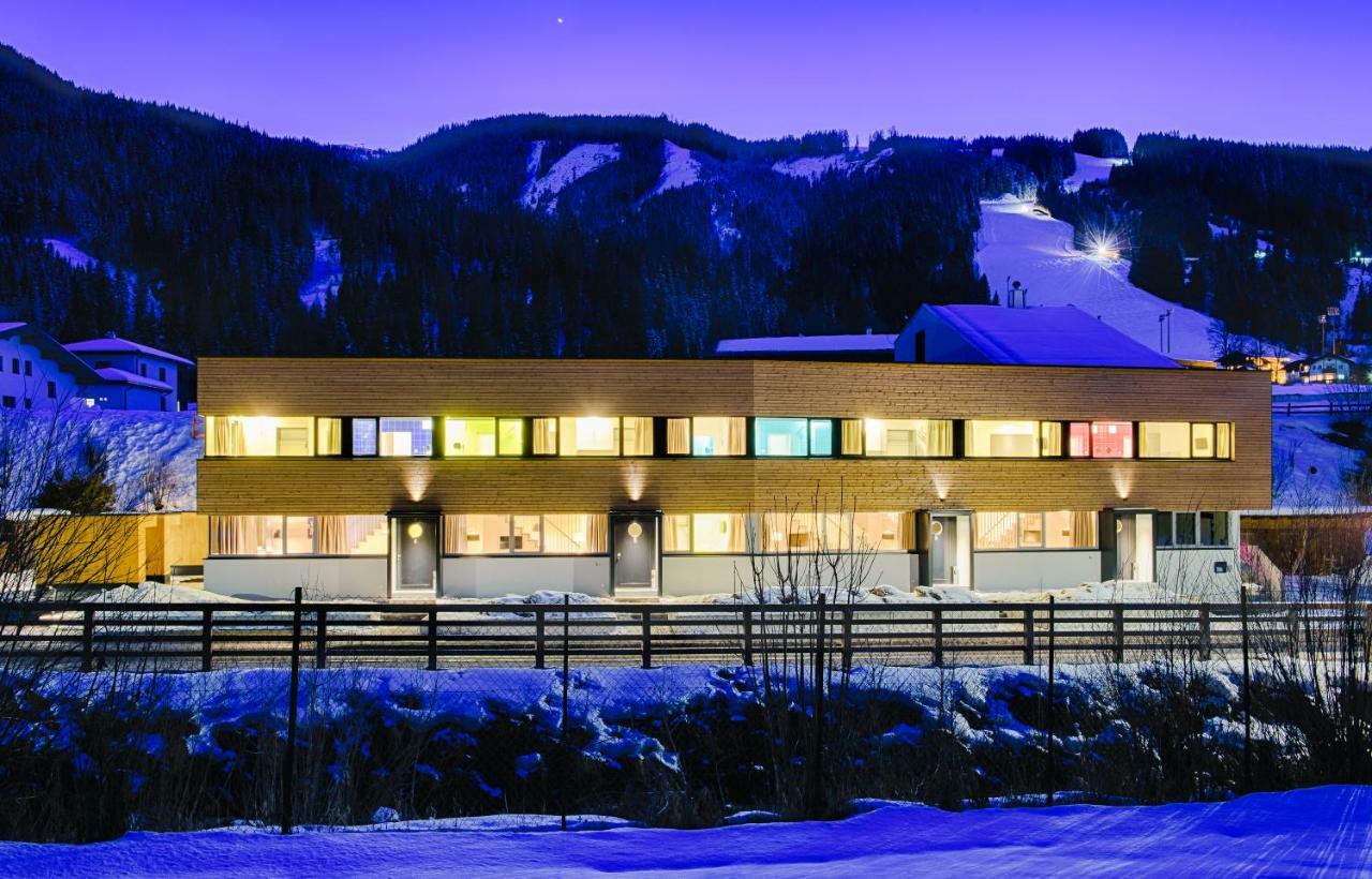 Riverside Residence Флахау Екстериор снимка
