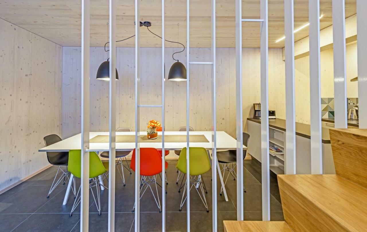 Riverside Residence Флахау Екстериор снимка