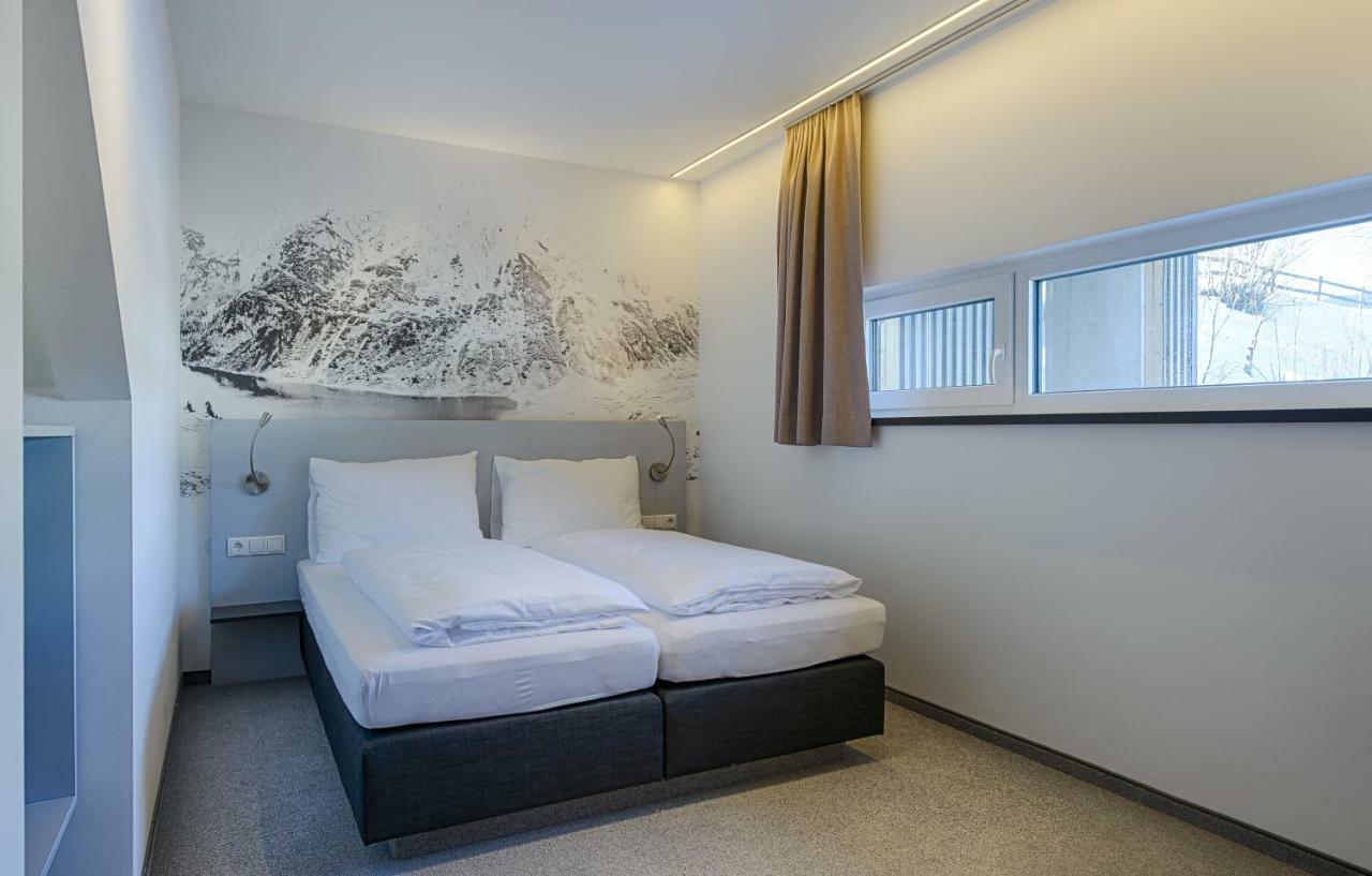 Riverside Residence Флахау Екстериор снимка